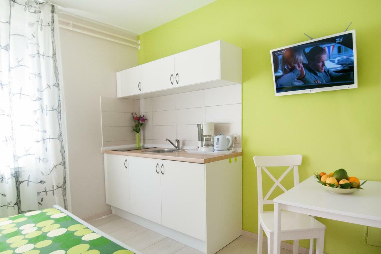 Studio And Apartment Nadia With Garden Porec Exterior photo